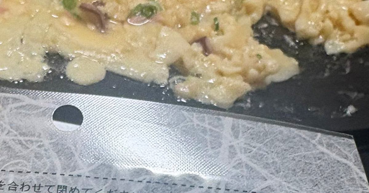 たこ焼きを作ったのに『鰹節がない』→代わりに使ったのはまさかの…笑ってしまう光景に5万いいね「心の声が聞こえてくるｗｗ」「罪深いｗ」