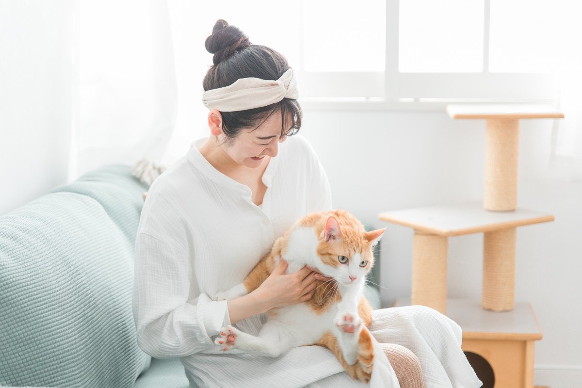 猫が大迷惑する『NGな愛情表現』5選　愛しているなら我慢することも大切