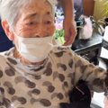 100歳になったおばあちゃん→15年ともに過ごした元野良猫と『8年ぶりに再会…