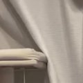 部屋に戻ったら、出迎えてくれた猫→『顔』を見ると…想像以上に『面倒くさ…