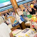 看板猫の店長が『引退日を迎えた』結果…予想以上の『別れを惜しむ声』…