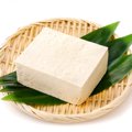 【獣医師監修】猫に豆腐を与えても大丈夫？安全な量や与え方、簡単レ…