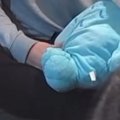 里帰り中、ふとペットカメラを覗いたら→『猫と夫』が…映っていた『まさか…