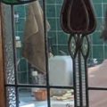 キッチンでお茶の準備をしていると、ドアの前で猫たちが…友人が撮ってくれ…