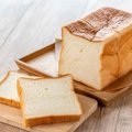 猫に食パンは大丈夫？注意が必要な理由と主な栄養素、危険なパンの種…