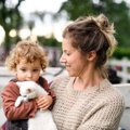 子どもと仲良くなれる猫に共通する特徴3つ　飼い主が心がけるべき注意点も…