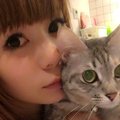 しょこたんこと中川翔子さんは猫好きで有名！飼っているニャンコまとめ