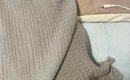 帰宅したら、『猫が吐いた跡』を見つけて…慌てて探した結果→まさかの…