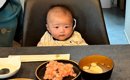 お食い初め中、赤ちゃんの『となりの席』を見ると……ほっこりする光景…