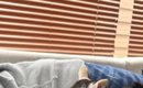『もはやマタタビ？』ソファでくつろぐパパを見たら、『猫たち』が…『…