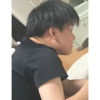 男性と猫