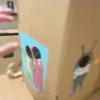 埋もれる猫