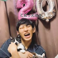 きいちゃんを抱っこするお兄ちゃん