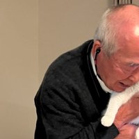 猫を溺愛するおじいちゃん