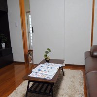 ドアの隙間から