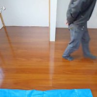 張り替えたばかりのフローリング