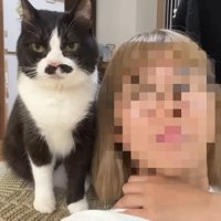 横に並ぶふたり