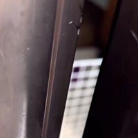 少し開いたドア