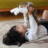 手を伸ばして
