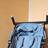 ベビーカーの上部