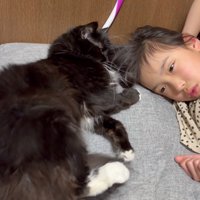 目を開くお姉ちゃん