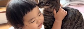 生まれたときからずっと一緒の『女の子と猫』…あまりにも尊いやり取り…