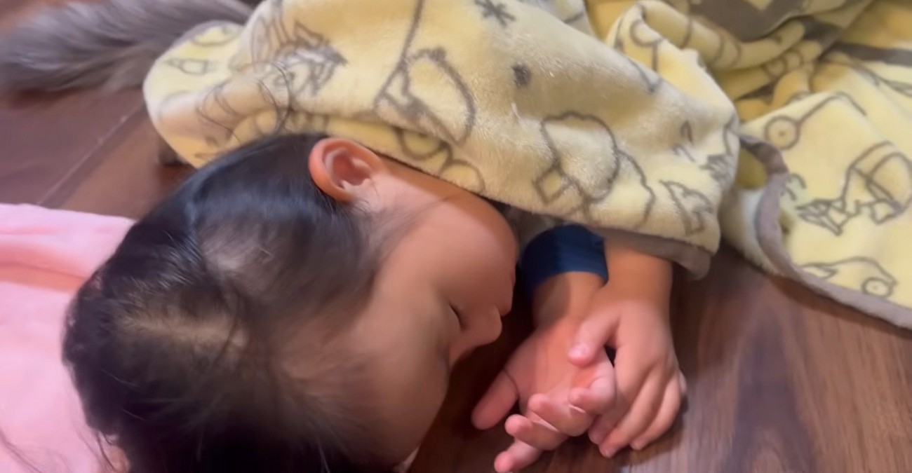 寝ている子ども