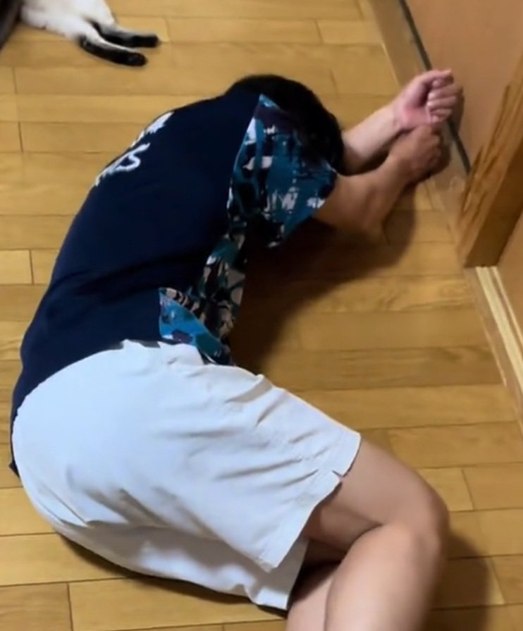 眠るパパさん