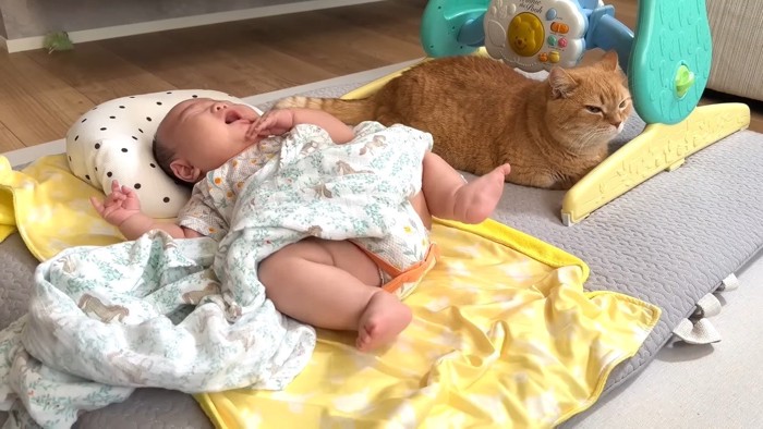 ぐずる赤ちゃん