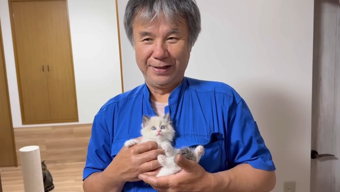 抱っこ