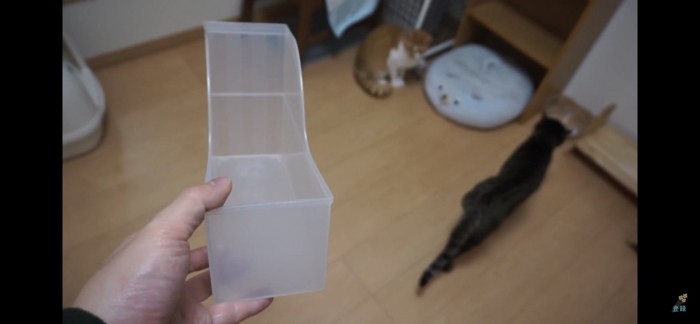 プラスチック容器