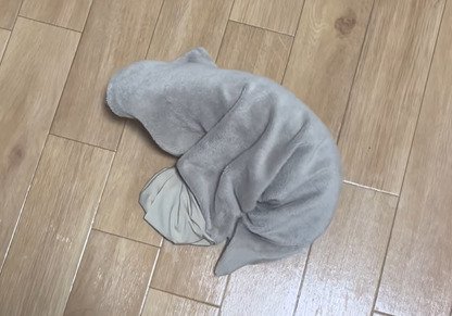床の上の物体3