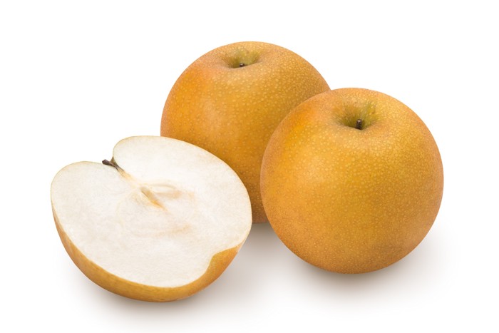 丸ごとと半分にカットされて断面が見える梨