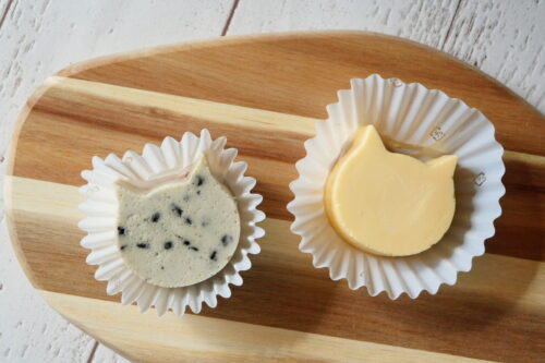 猫のかたちをしたチーズケーキ