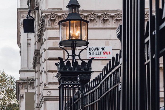 官邸入り口の外観