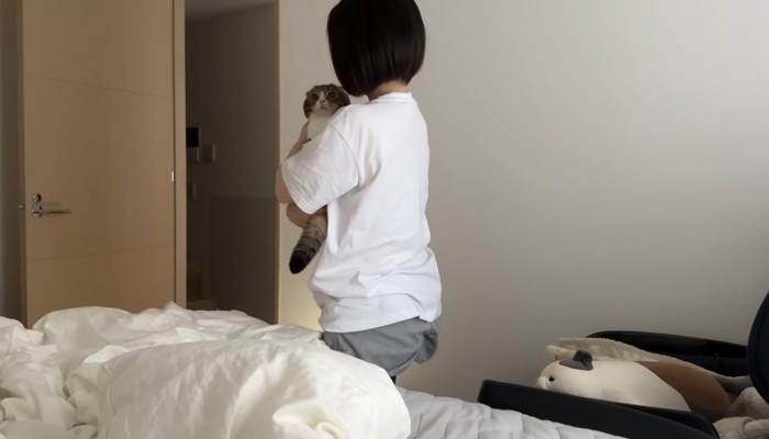 抱っこ
