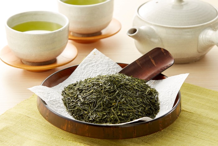 緑茶と茶葉