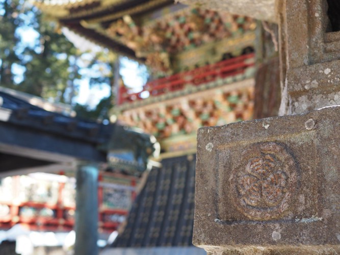 眠り猫のある神社