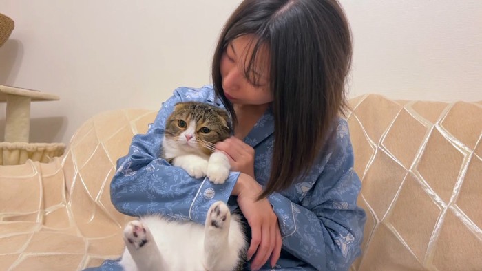 抱っこ&なでなで