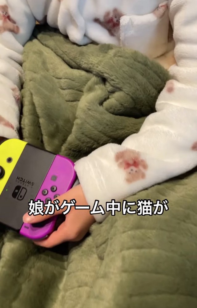 ゲーム中の女の子