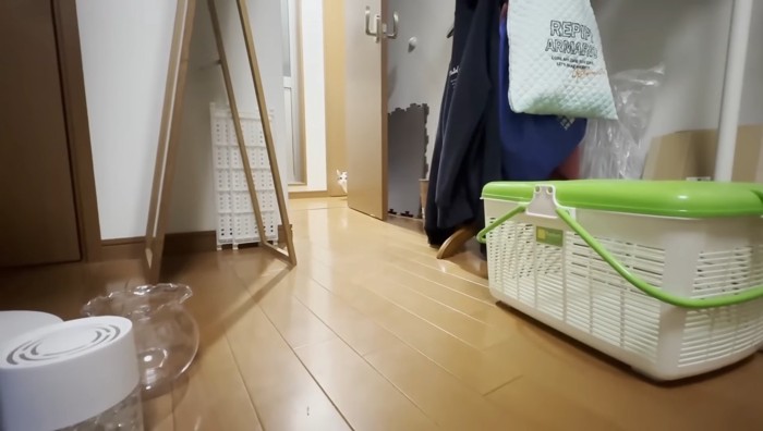 離れたところに