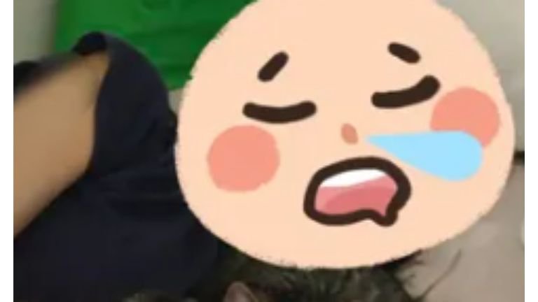 女性