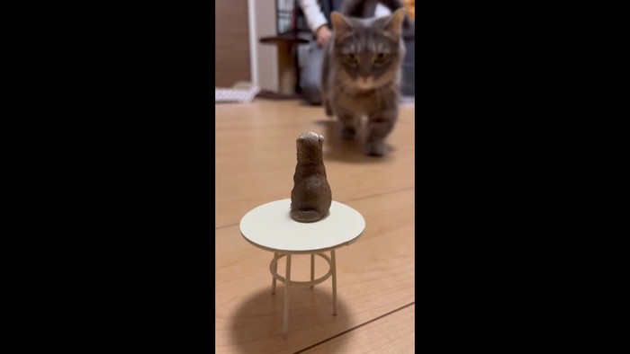 向かってくる姿