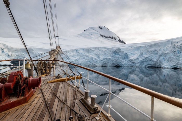 南極探検の船