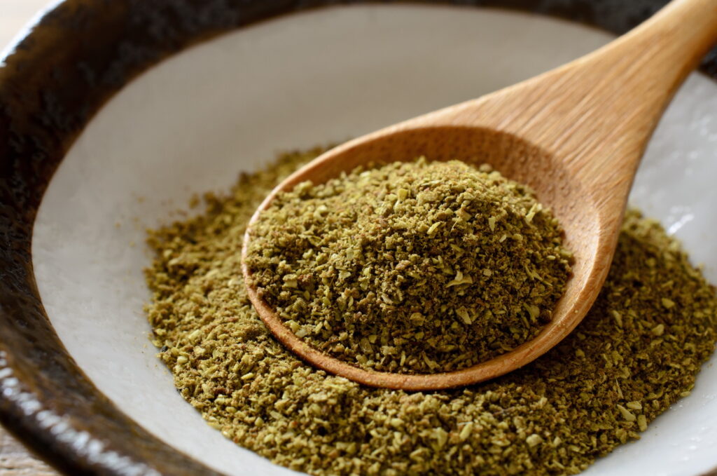 【獣医師監修】犬が山椒を食べるのは絶対NG！危険な理由や症状、食べてしまった場合の対処法まで解説