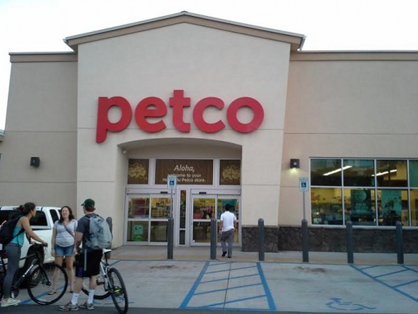 アメリカのペットショップ「PETCO」量り売り犬のおやつ！