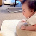 赤ちゃんが『うつ伏…