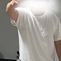 茹でたササミを持っ…