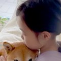 朝、保育園に行く6歳…