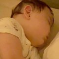 『赤ちゃんの寝かし…